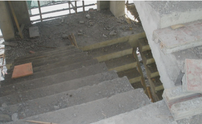 二級建造師考試建筑工程施工安全管理：洞口、臨邊防護(hù)
